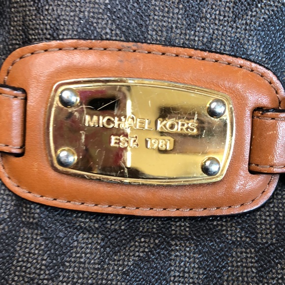 MICHAEL KORS Hamilton Signature brown satchel handbag. - Picture 2 of 16